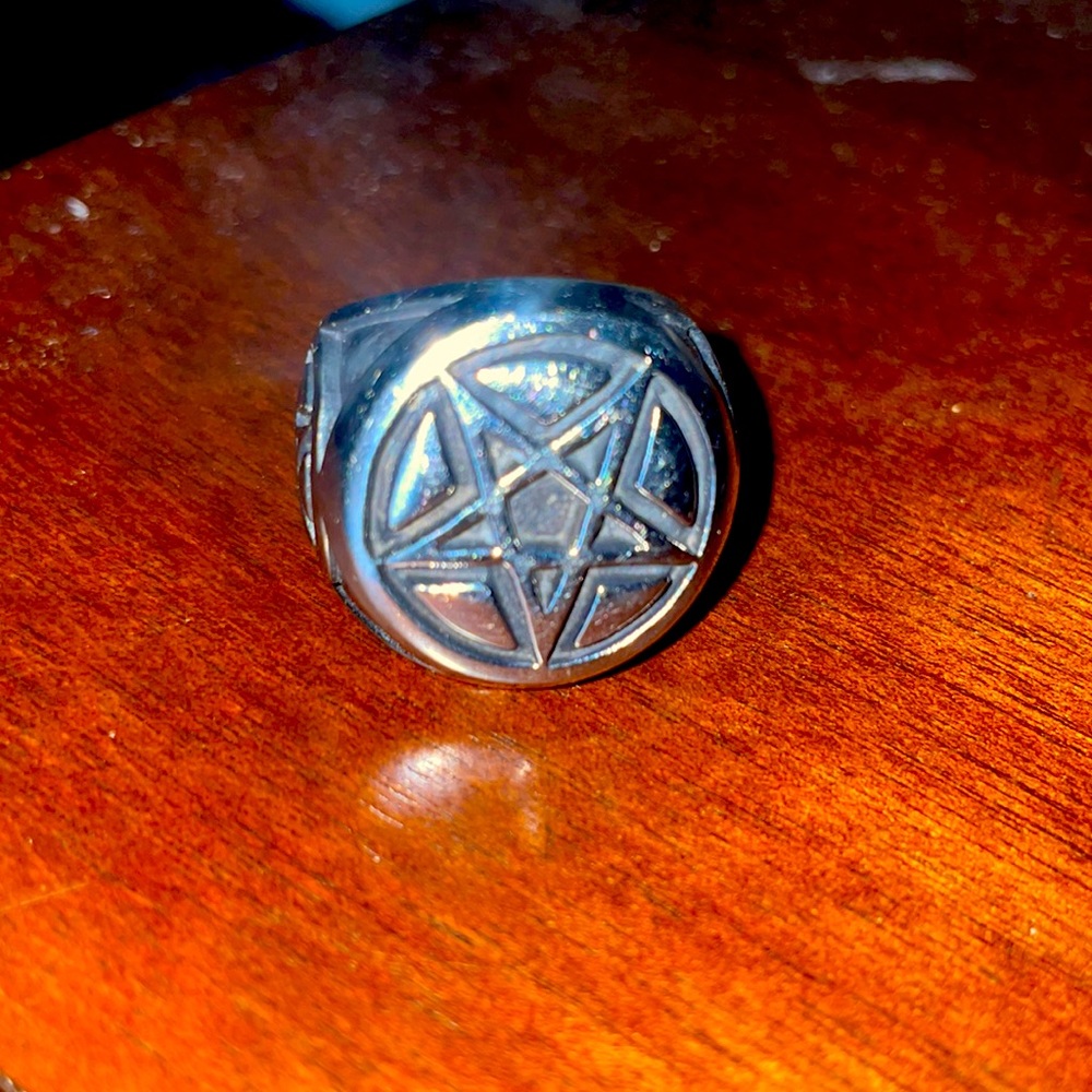 size 12 pentagram ring